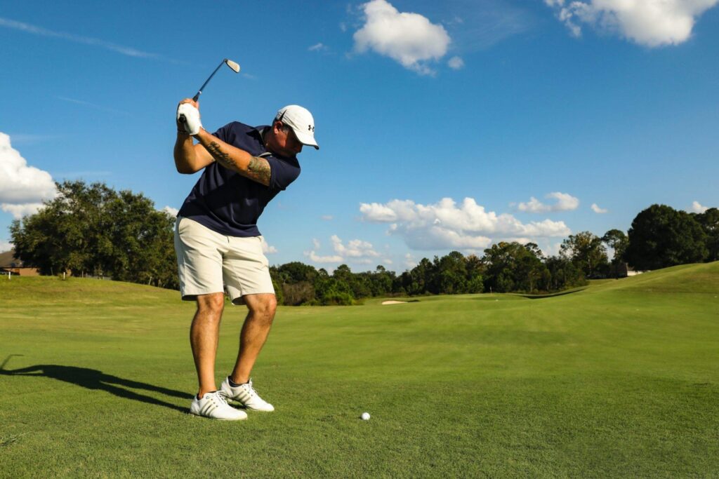 Becoming a Professional Golfer: Step-by-Step Guide and Tips