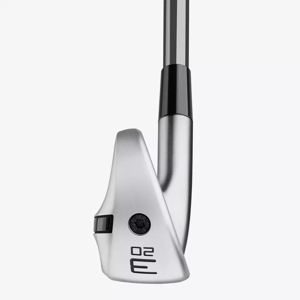 TaylorMade P-DHY Utility Iron Review 4 TaylorMade P•DHY w/ Graphite Shaft