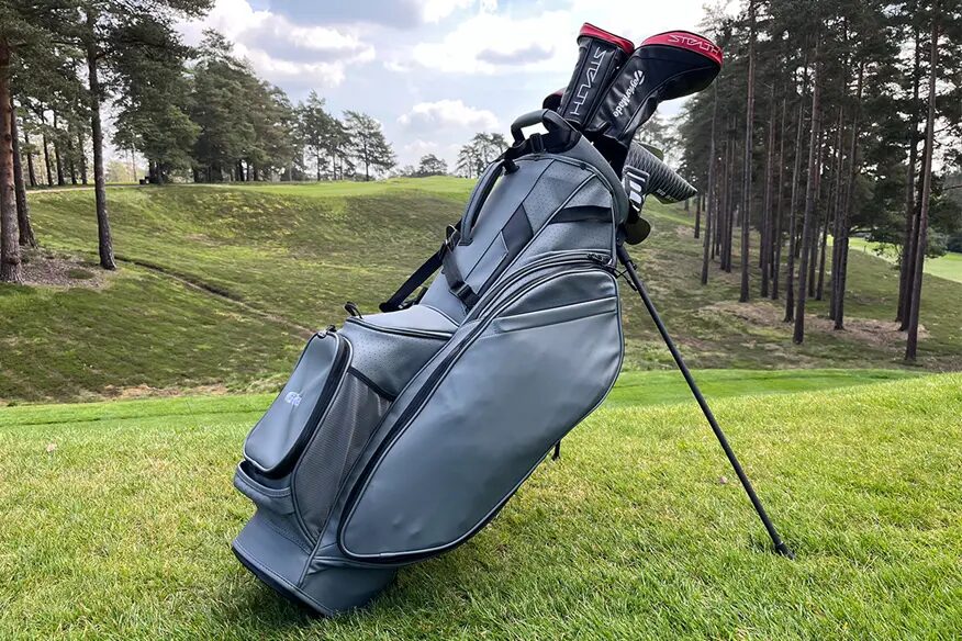 The Ultimate Guide to the Best Golf Bags for Walking & Essential On-Course Accessories for 2025 1 The Ultimate Guide to the Best Golf Bags for Walking & Essential On-Course Accessories for 2025