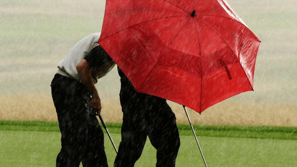 How to Play Golf in the Wind: Master golf in any weather! 1 How to Play Golf in the Wind: Master golf in any weather!
